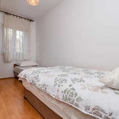 Vinka Apartment *